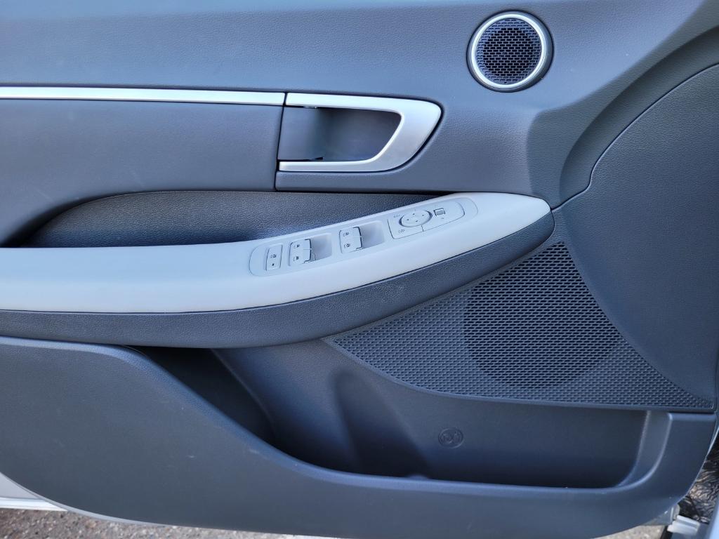 used 2024 Hyundai Sonata car, priced at $23,648