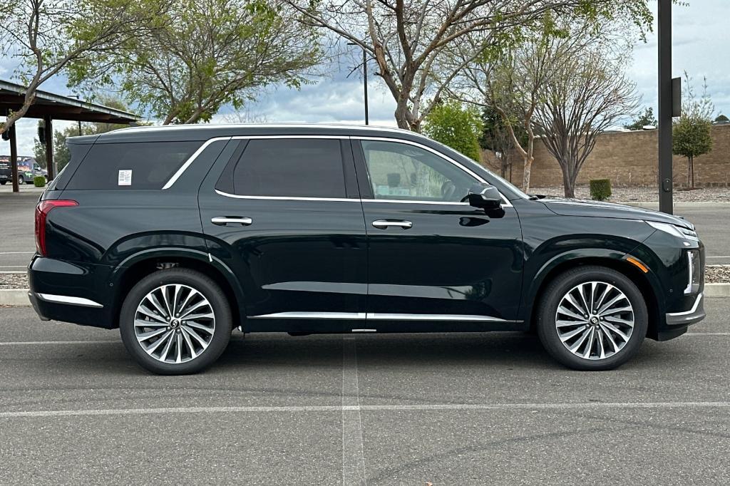 new 2025 Hyundai Palisade car, priced at $55,061