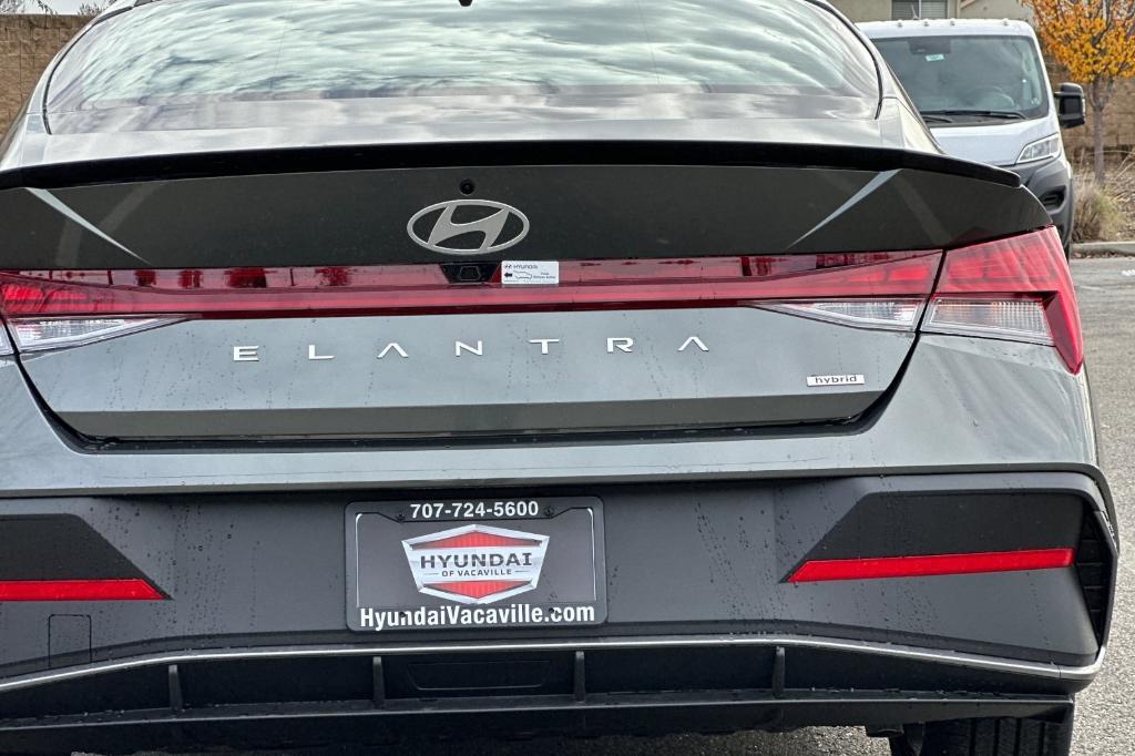 new 2025 Hyundai Elantra HEV car, priced at $27,444