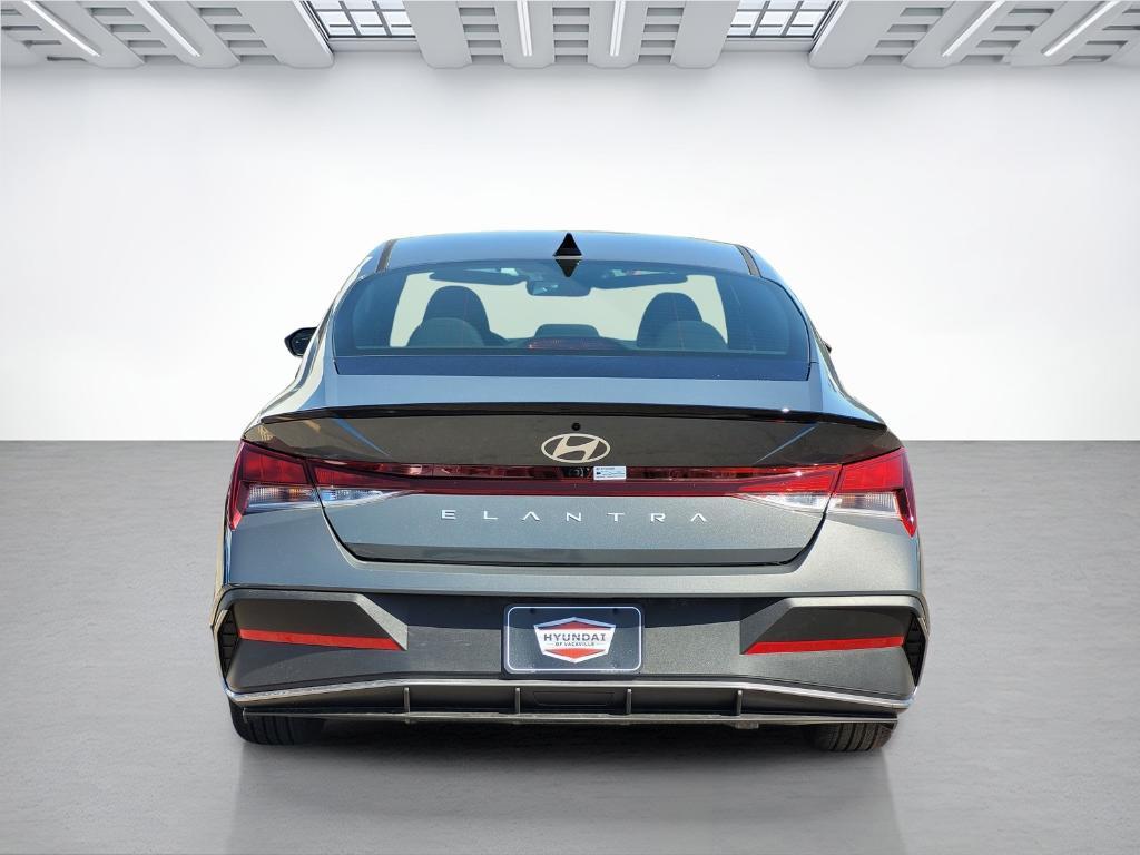 new 2025 Hyundai Elantra car, priced at $22,558