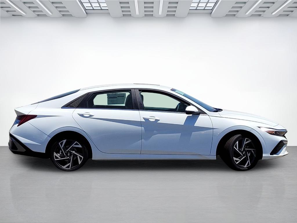 new 2025 Hyundai ELANTRA HEV car, priced at $28,052