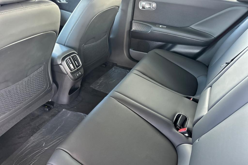 new 2025 Hyundai IONIQ 6 car