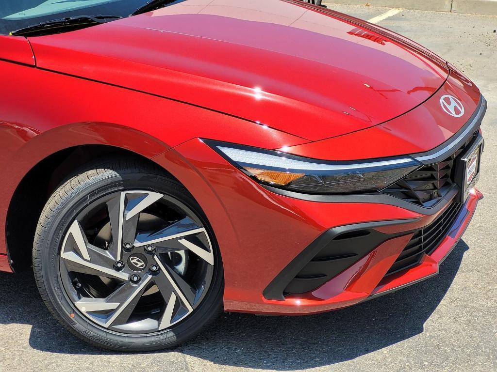 new 2025 Hyundai ELANTRA HEV car, priced at $26,499