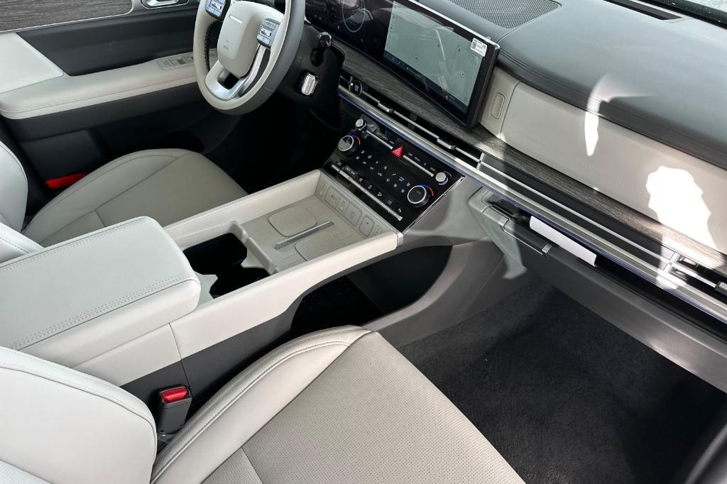 new 2025 Hyundai Santa Fe car