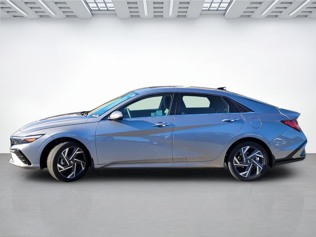 used 2025 Hyundai Elantra car, priced at $22,684