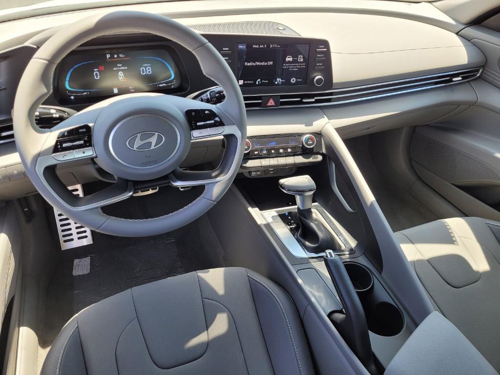 new 2025 Hyundai Elantra car, priced at $22,518