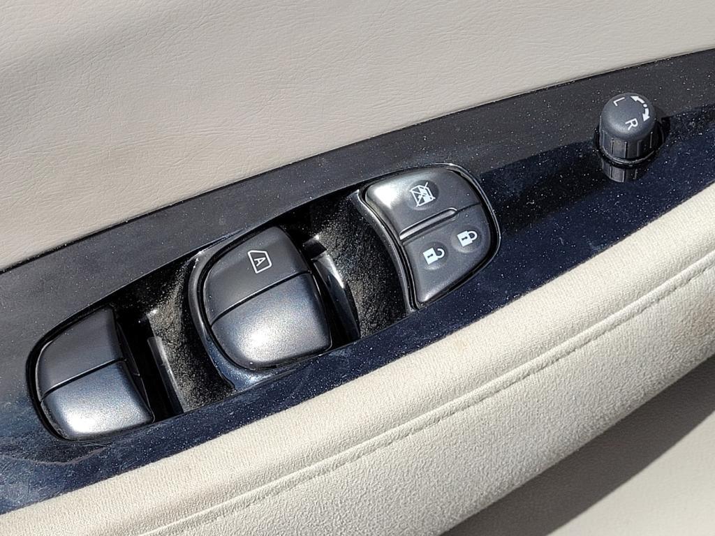 used 2015 Nissan Leaf car, priced at $5,997