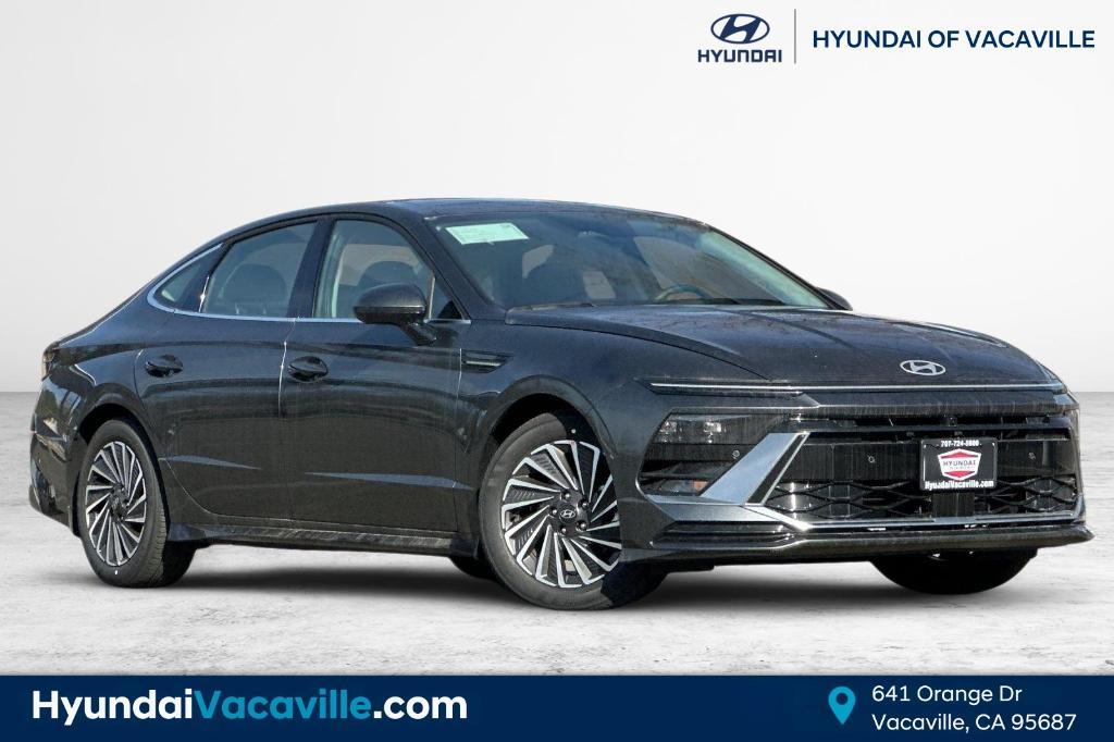 new 2025 Hyundai Sonata Hybrid car, priced at $38,147