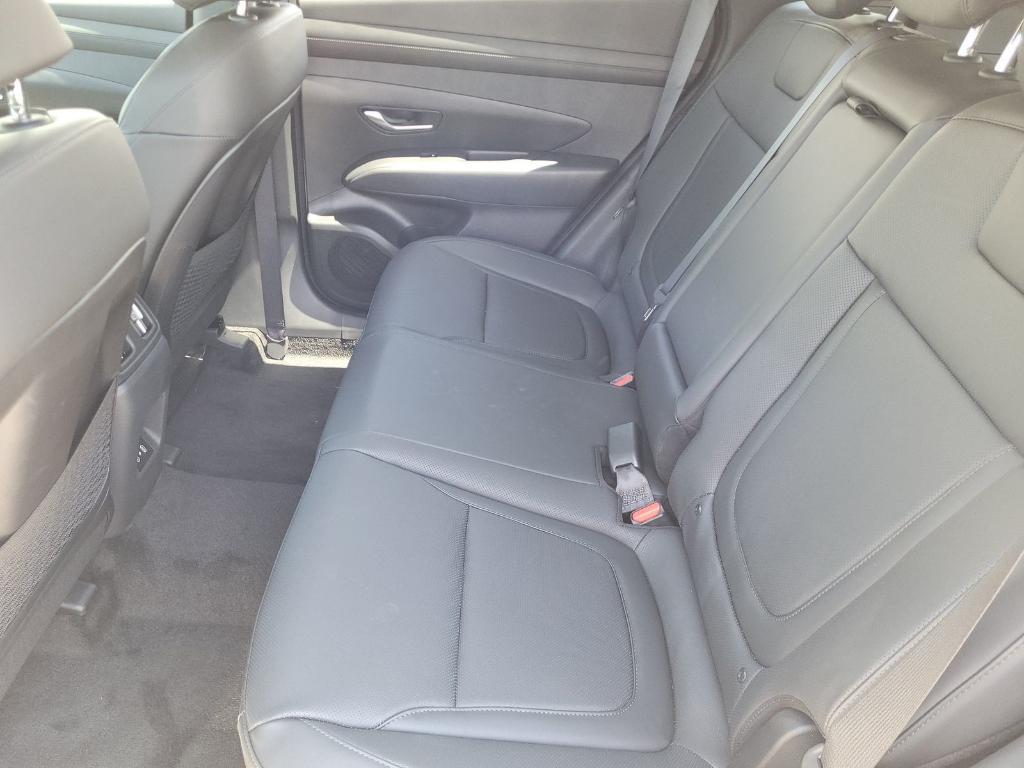new 2025 Hyundai TUCSON Hybrid car, priced at $36,383