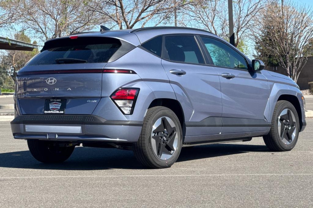 new 2025 Hyundai Kona EV car