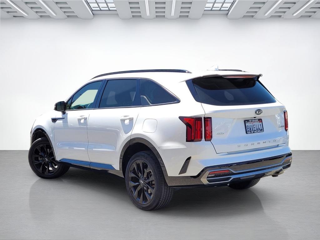 used 2021 Kia Sorento car, priced at $26,997