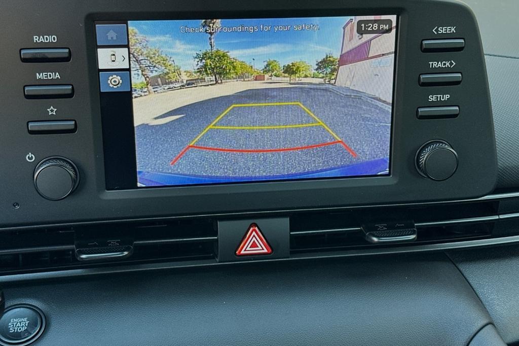 new 2025 Hyundai Elantra car
