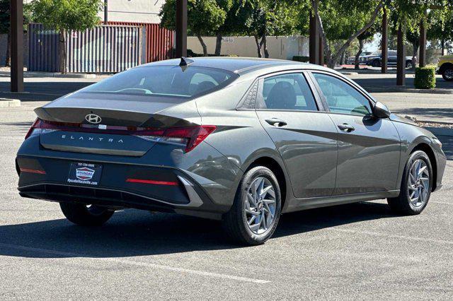 new 2024 Hyundai Elantra car, priced at $25,295