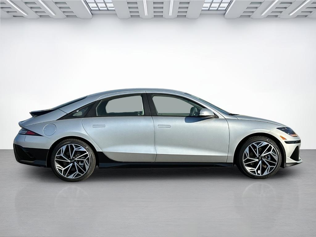 new 2025 Hyundai IONIQ 6 car