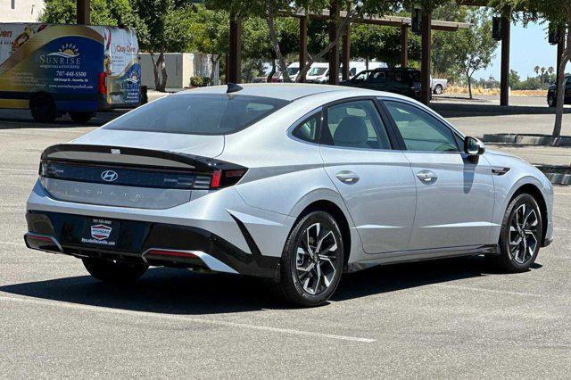 new 2024 Hyundai Sonata car, priced at $28,705