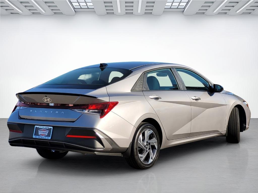 new 2025 Hyundai Elantra car, priced at $22,851