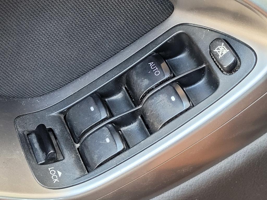 used 2005 Subaru Legacy car, priced at $8,988