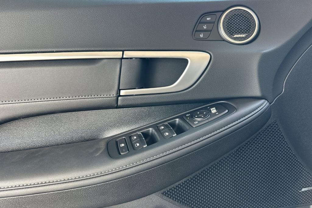 new 2025 Hyundai Sonata Hybrid car