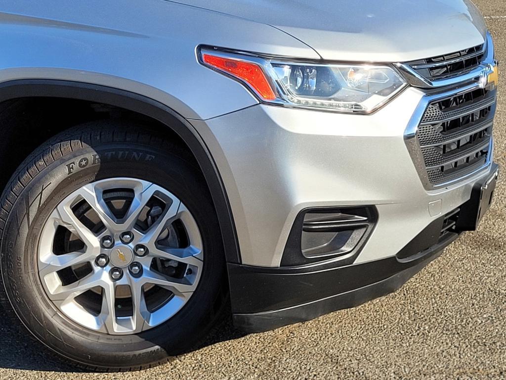 used 2019 Chevrolet Traverse car, priced at $17,555