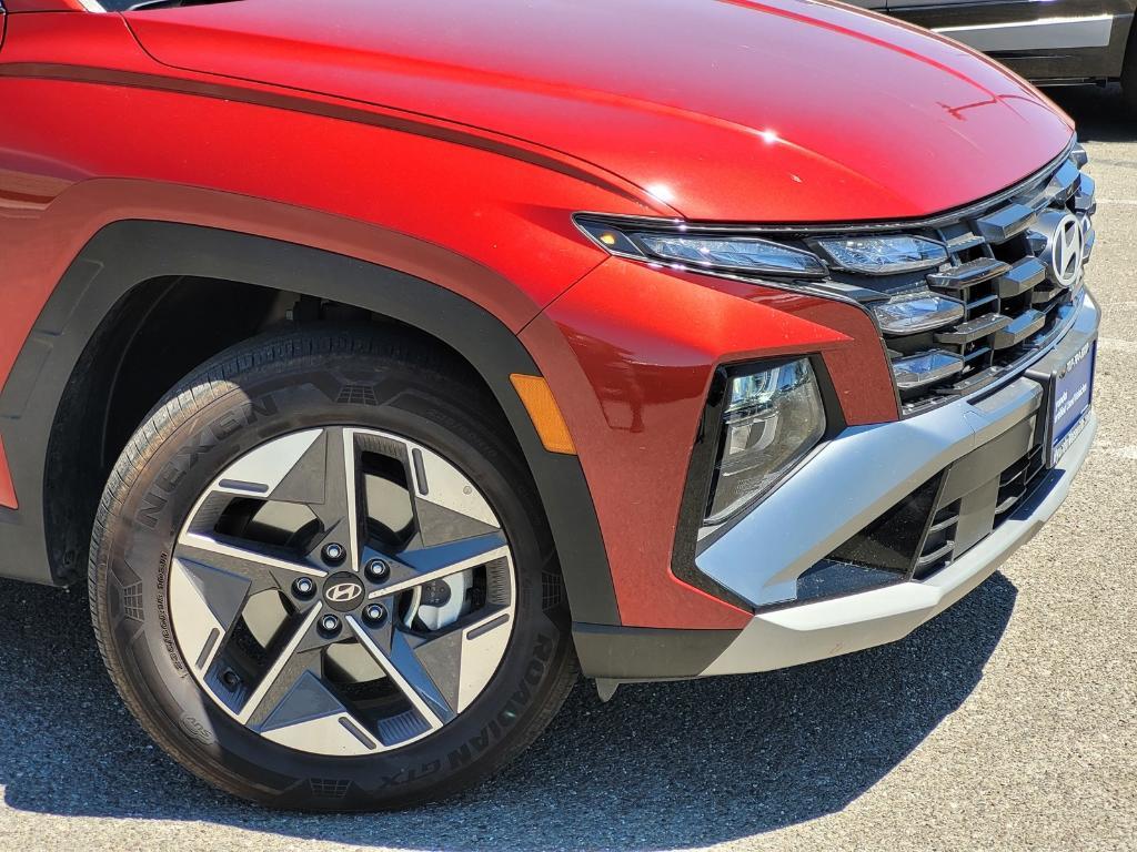 used 2025 Hyundai TUCSON Hybrid car, priced at $31,973