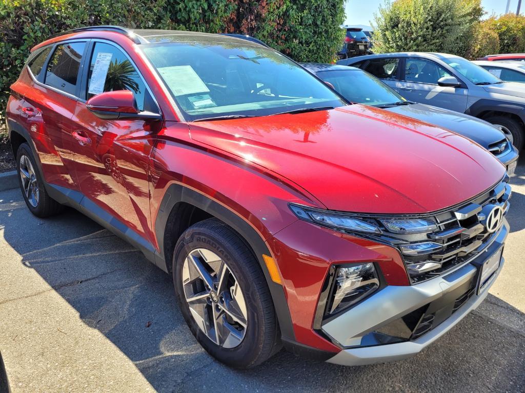 used 2025 Hyundai TUCSON Hybrid car, priced at $32,647