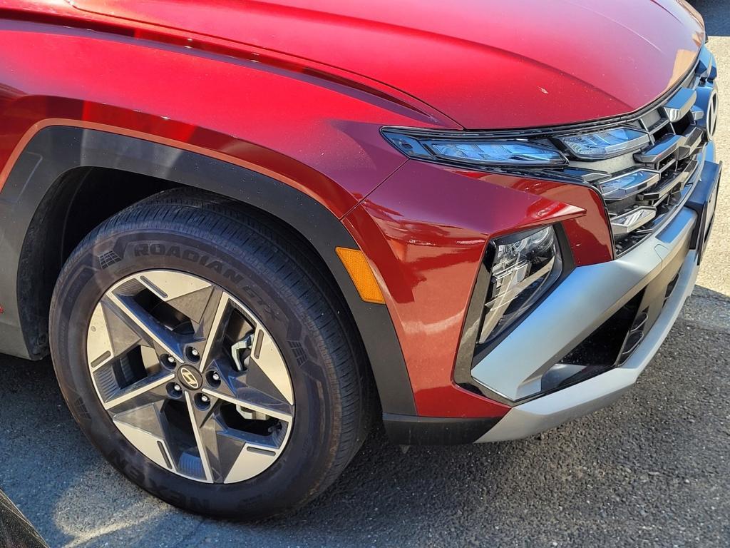 used 2025 Hyundai TUCSON Hybrid car, priced at $32,647