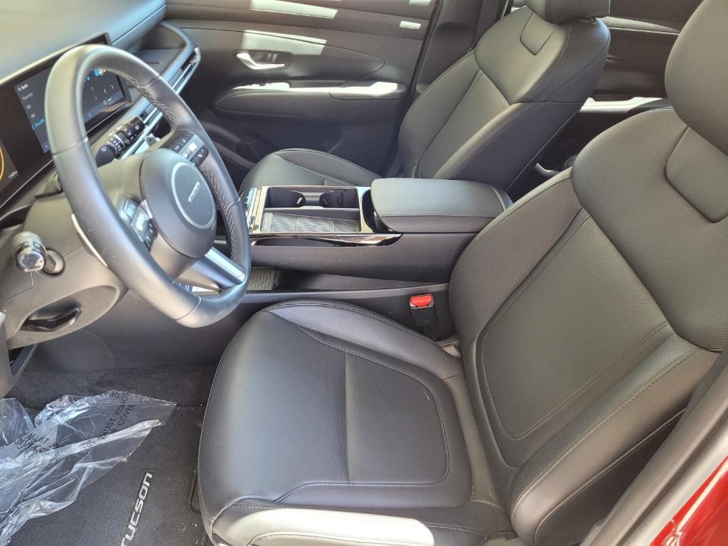 used 2025 Hyundai TUCSON Hybrid car, priced at $31,973