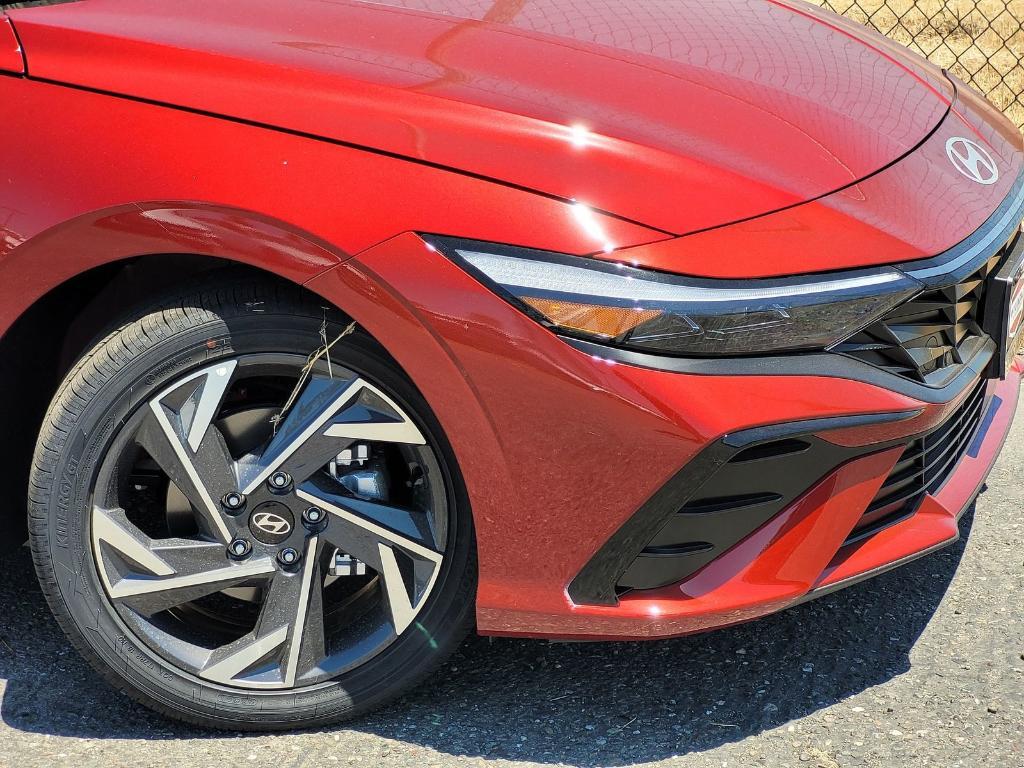new 2025 Hyundai ELANTRA HEV car, priced at $27,436