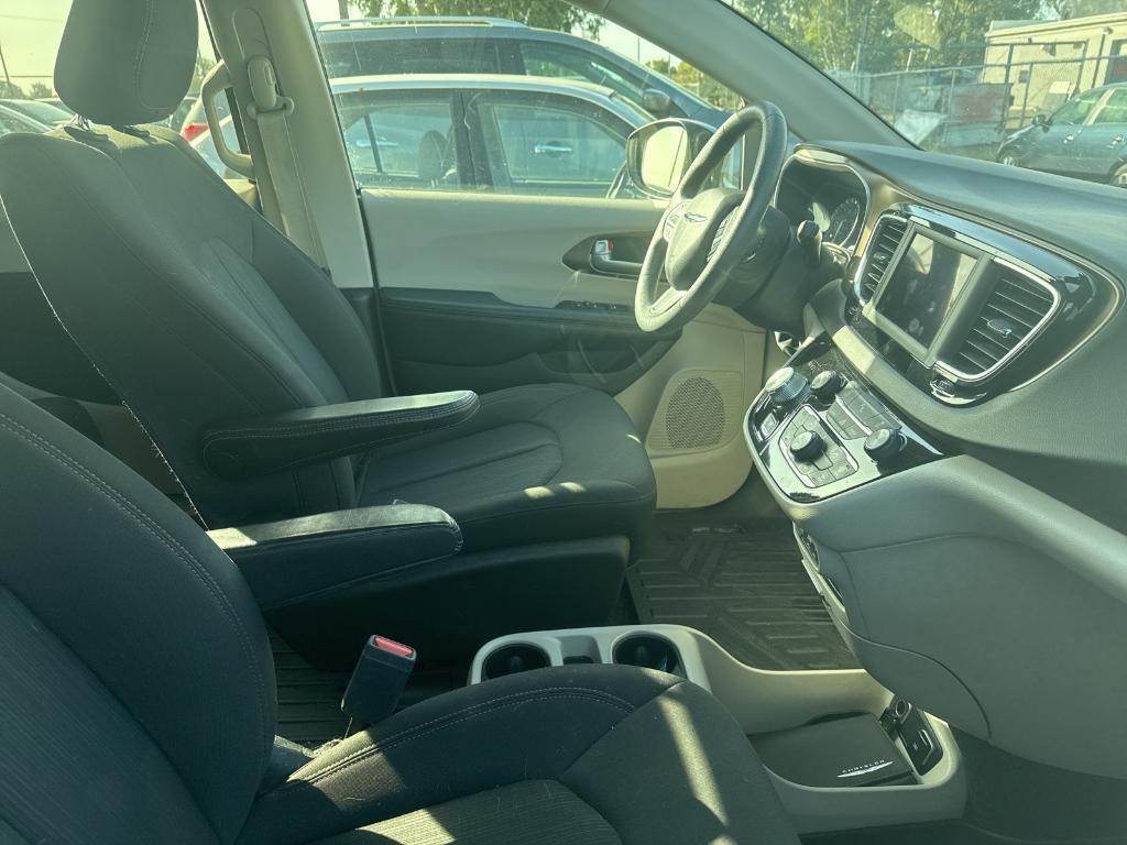 used 2018 Chrysler Pacifica car, priced at $12,528