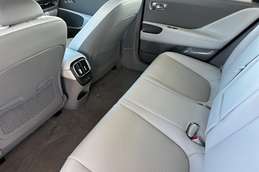 new 2025 Hyundai IONIQ 6 car