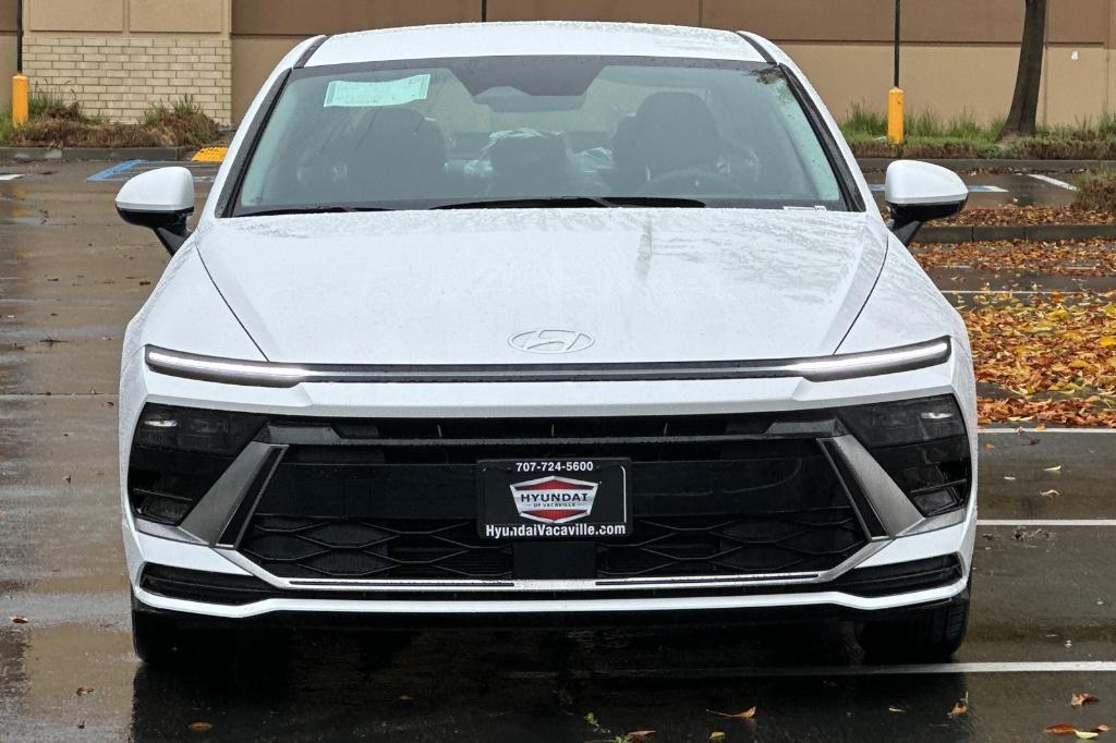 new 2025 Hyundai Sonata Hybrid car, priced at $32,190