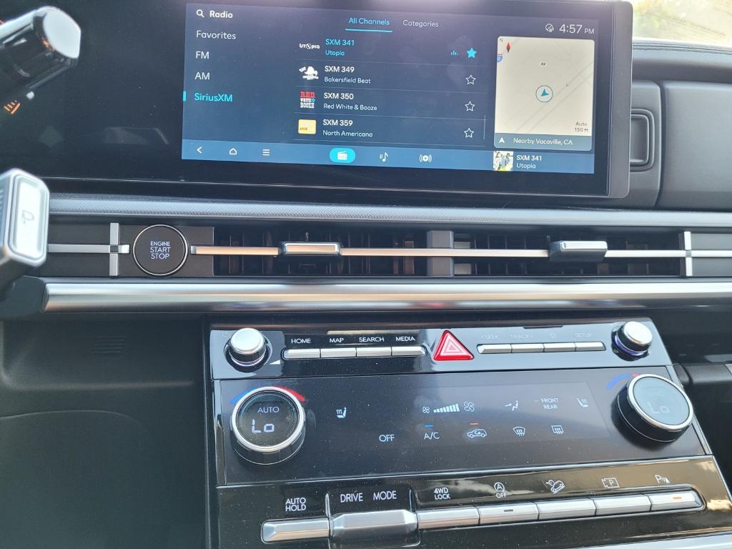 new 2025 Hyundai Santa Fe car, priced at $37,471