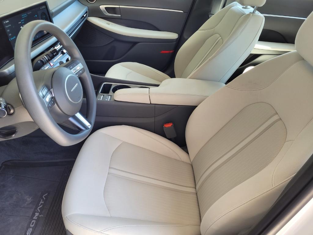 used 2024 Hyundai Sonata car