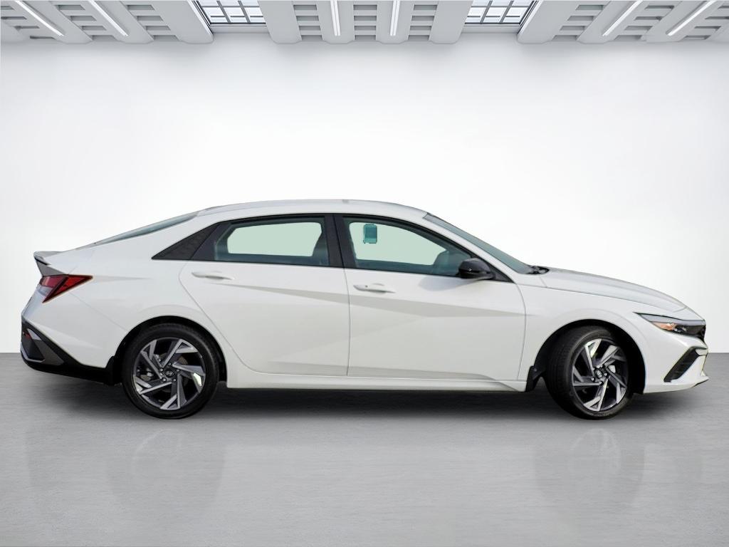 new 2025 Hyundai Elantra car, priced at $22,858