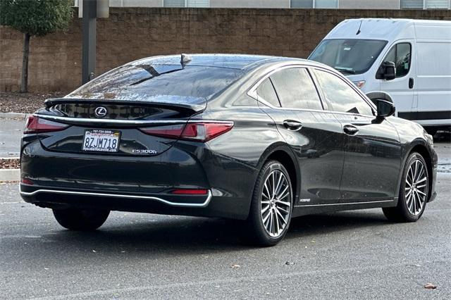 used 2022 Lexus ES 300h car, priced at $35,716