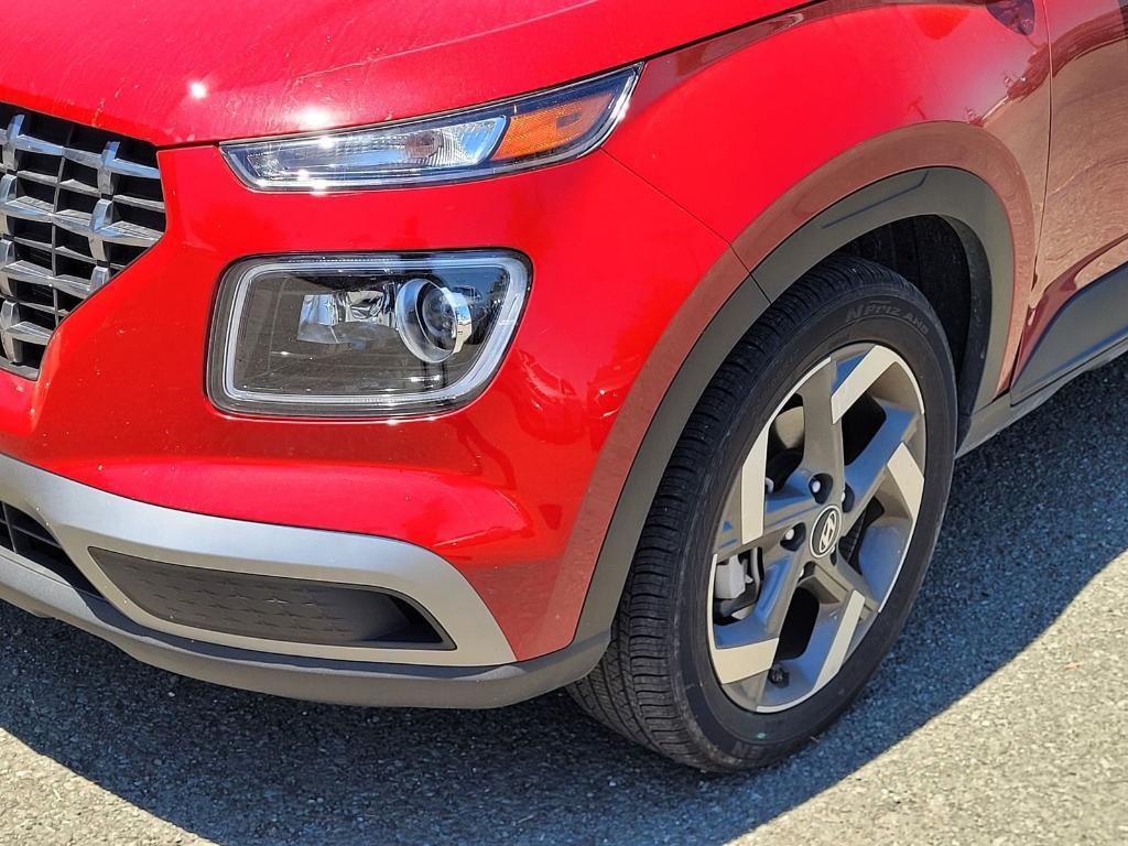 used 2022 Hyundai Venue car, priced at $19,528