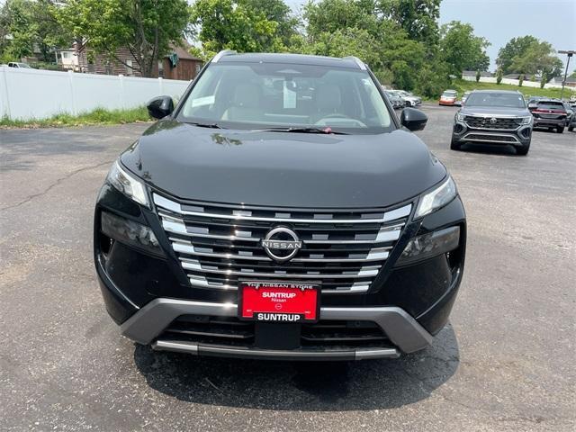 new 2025 Nissan Rogue car, priced at $39,698