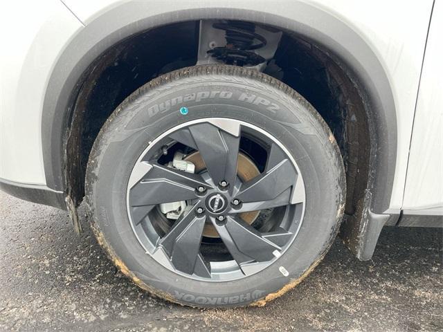 new 2025 Nissan Rogue car, priced at $30,825