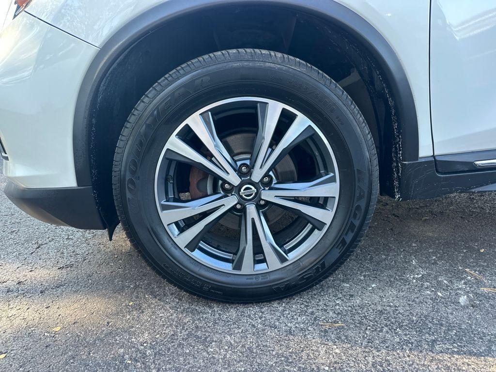 used 2017 Nissan Rogue car, priced at $14,175