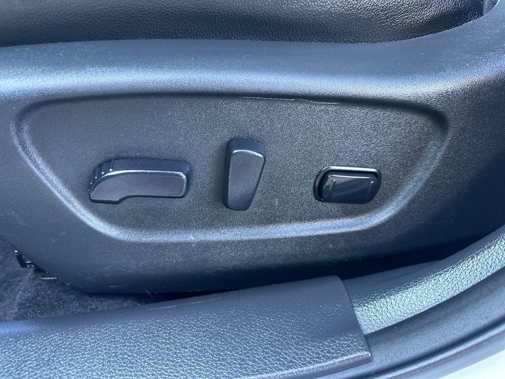 used 2017 Nissan Rogue car, priced at $14,175