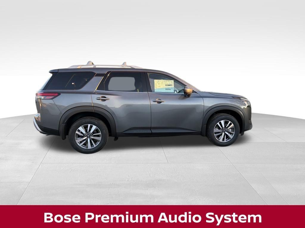 new 2025 Nissan Pathfinder car, priced at $37,563