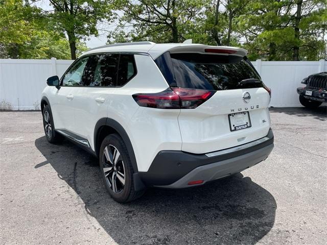 used 2021 Nissan Rogue car, priced at $27,275