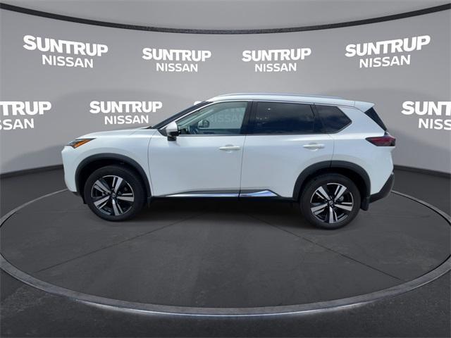 used 2021 Nissan Rogue car, priced at $27,275