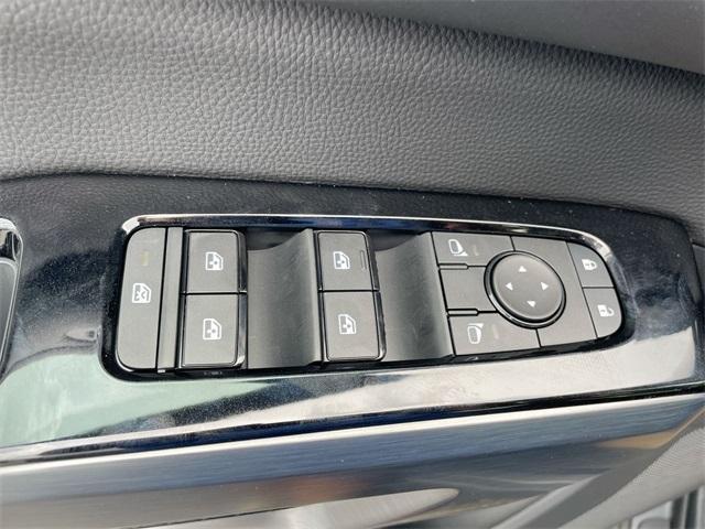 new 2025 Nissan Pathfinder car, priced at $44,283