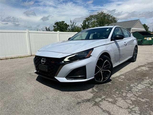 used 2023 Nissan Altima car, priced at $23,825