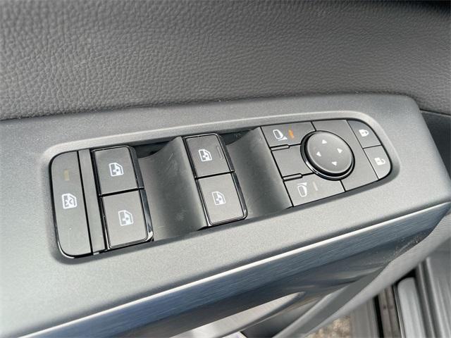 new 2025 Nissan Pathfinder car, priced at $43,595