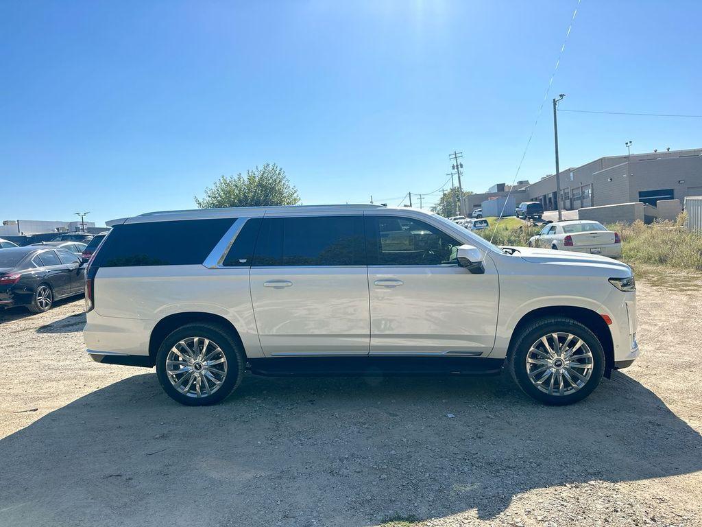 used 2024 Cadillac Escalade ESV car, priced at $82,205