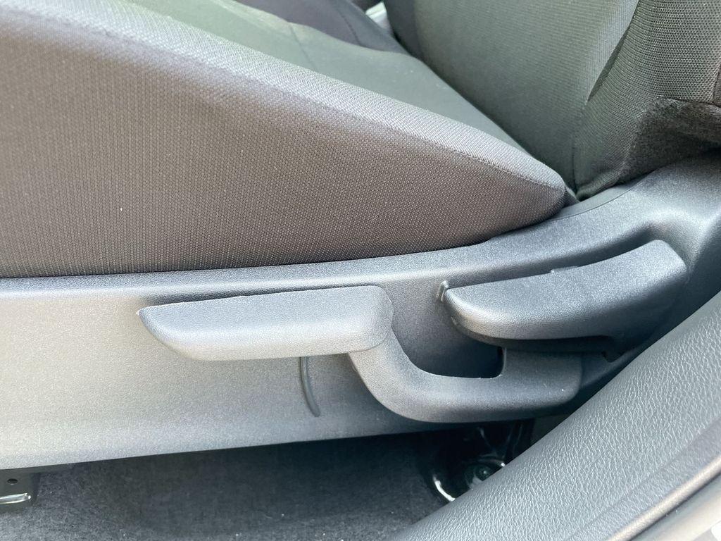 new 2025 Nissan Kicks Play car, priced at $21,542