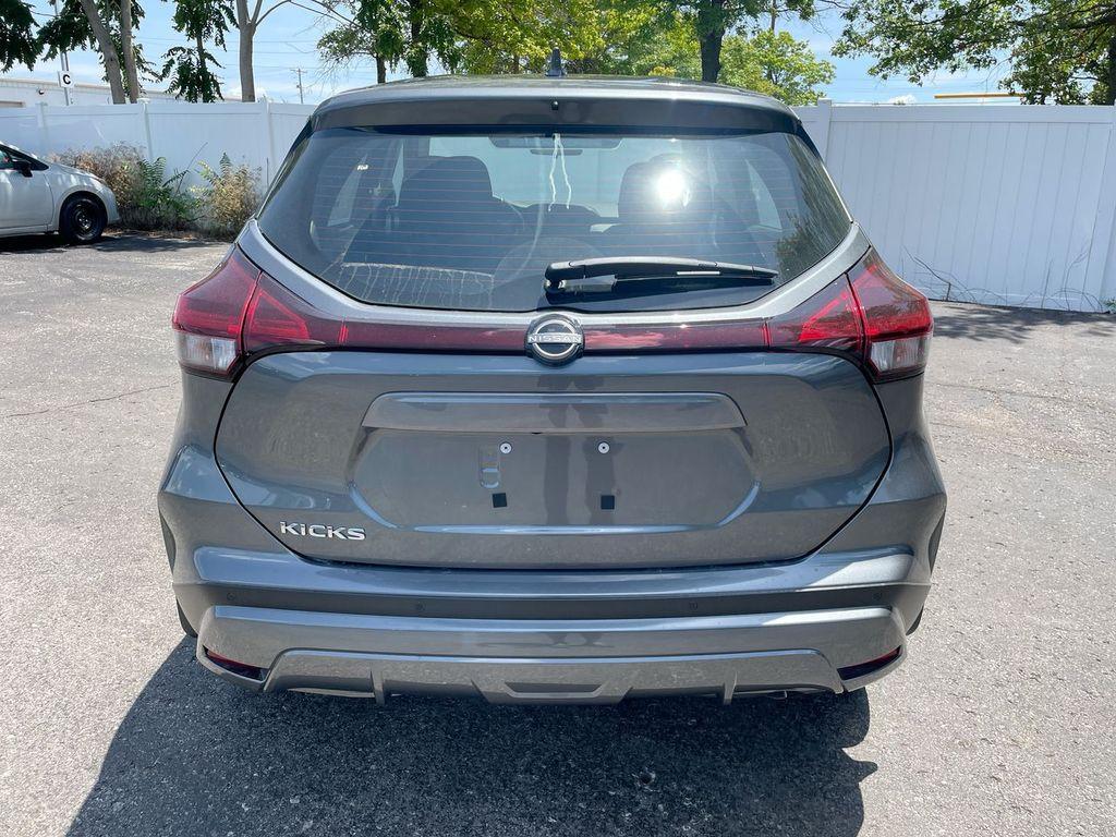 new 2025 Nissan Kicks Play car, priced at $21,542