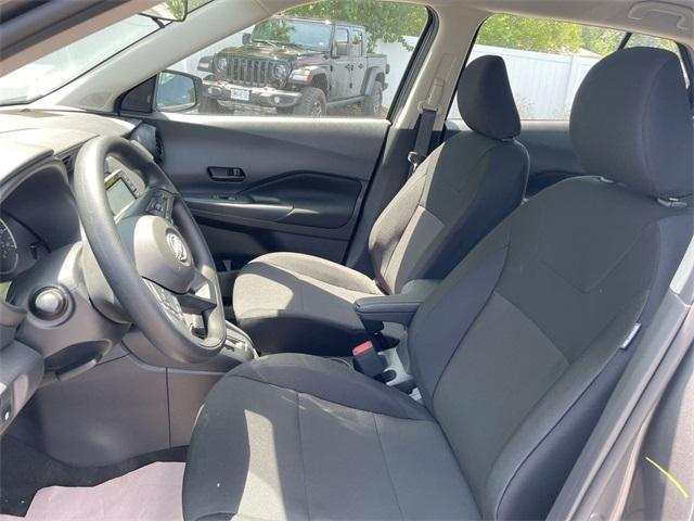 new 2025 Nissan Kicks Play car, priced at $23,760